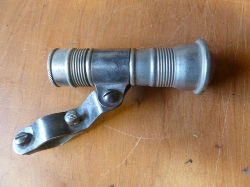 Ancien vélo phare feu - ancien,